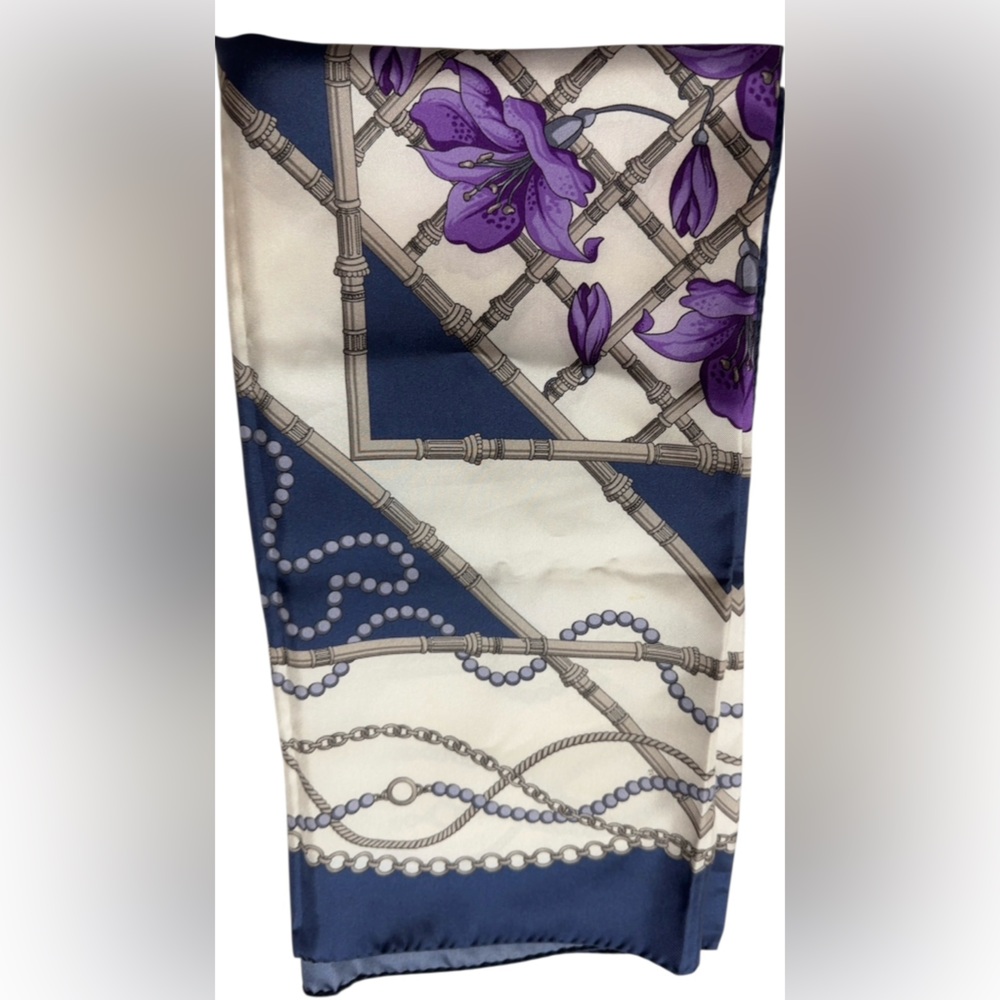 LA CRAVATTA 100% SILK SCARF MADE IN ITALY  35” x 35” NWOT - Picture 5 of 7